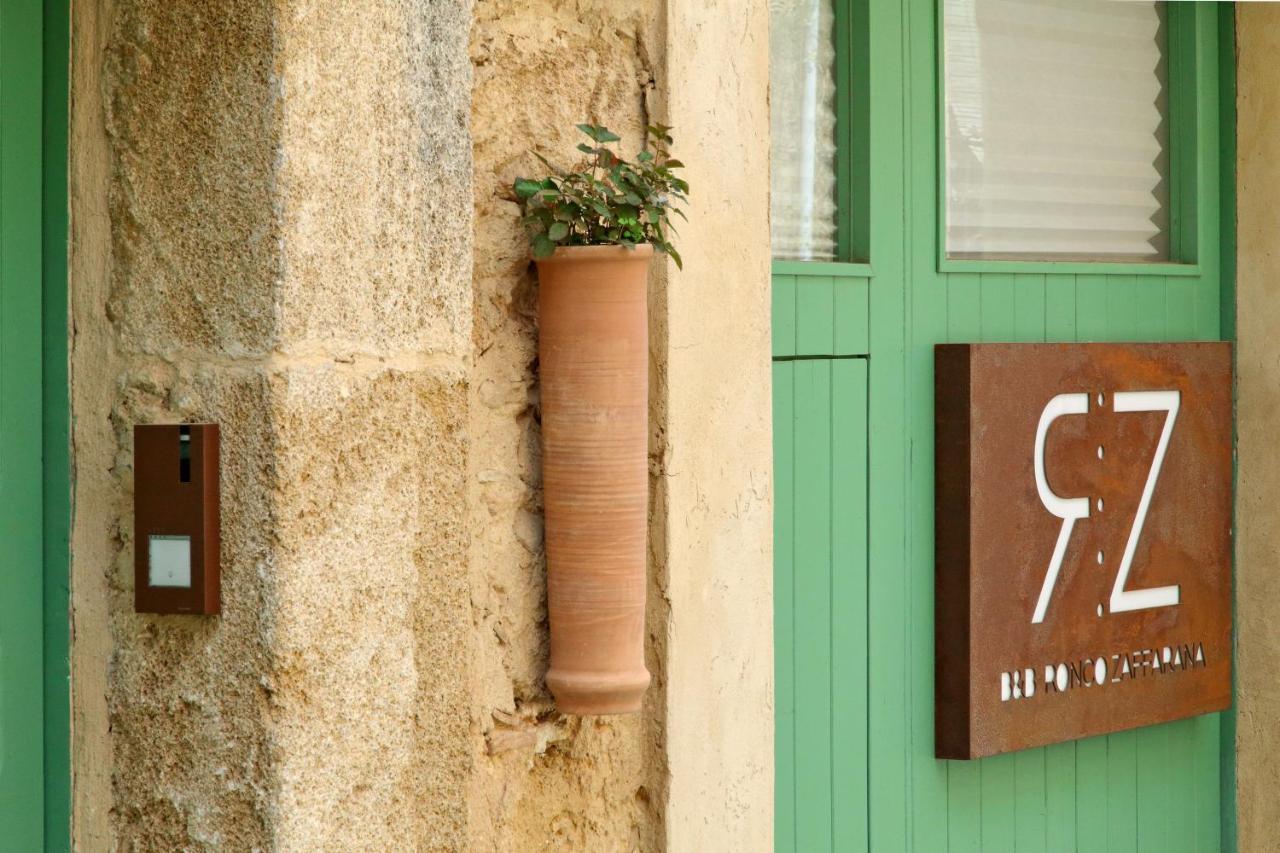 B&B Ronco Zaffarana Caltagirone Eksteriør bilde